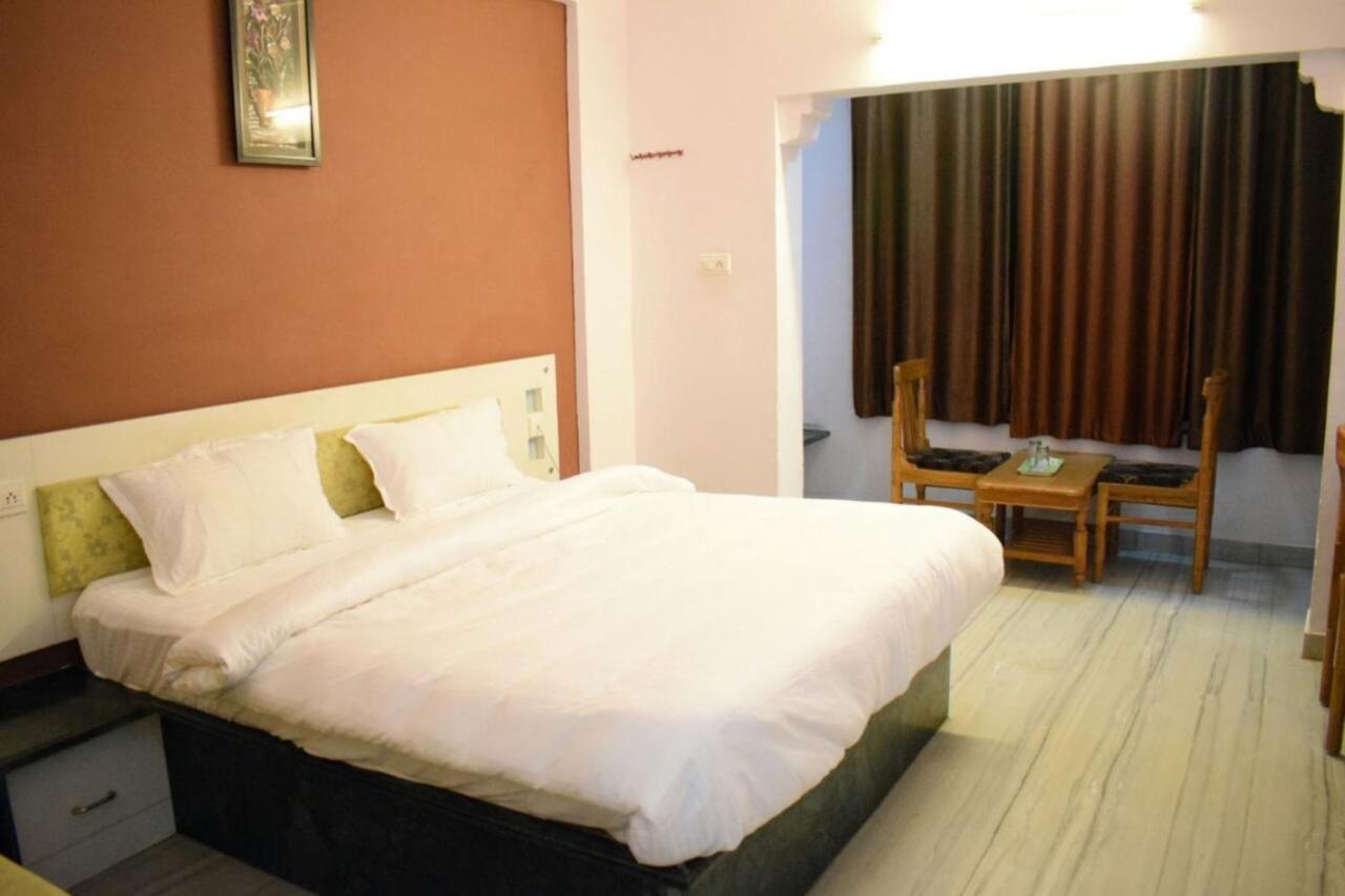 Times Raj Mahal Hotel Nāthdwāra Dış mekan fotoğraf