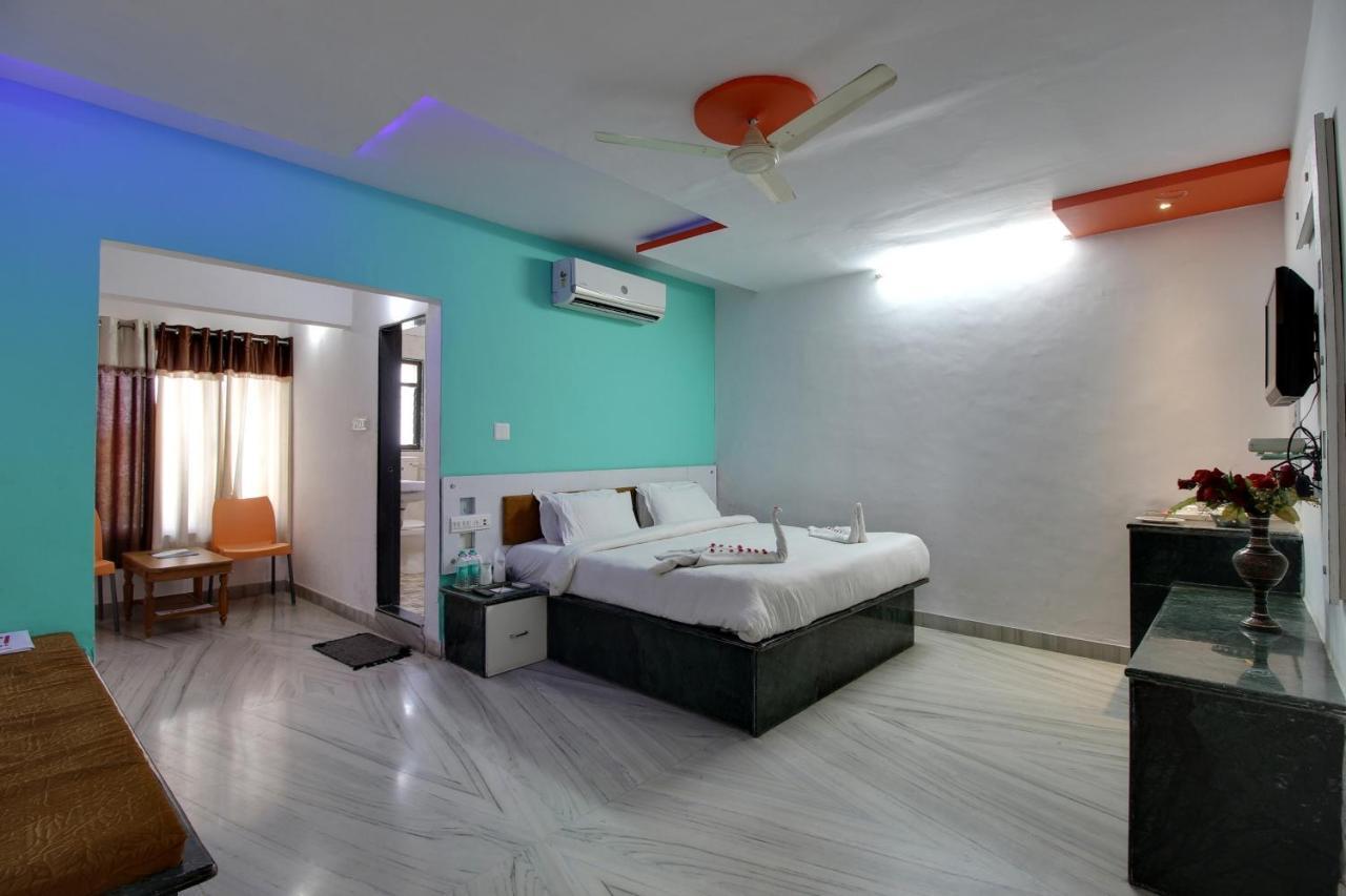 Times Raj Mahal Hotel Nāthdwāra Dış mekan fotoğraf